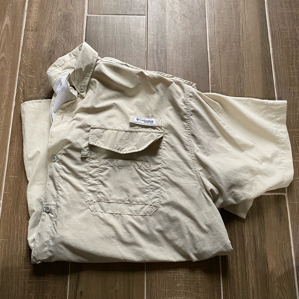 Columbia fishing shirt